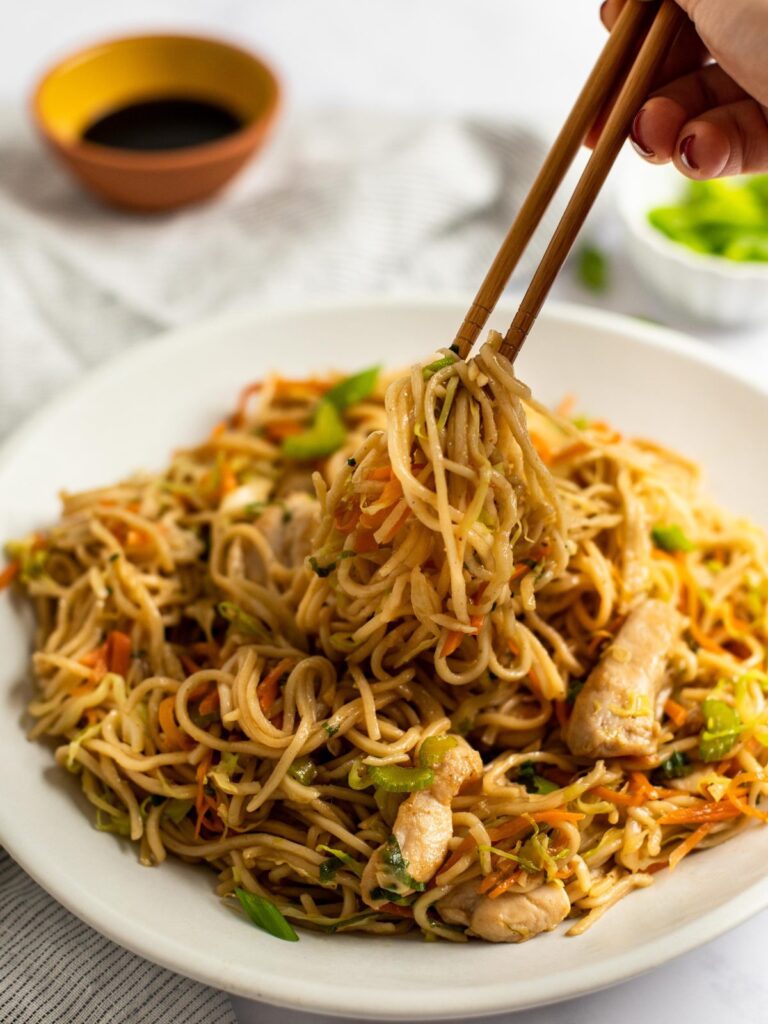 Chow Mein Chicken Noodles